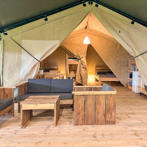 TENTE TOILE ET BOIS 5 personnes
