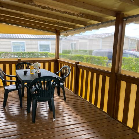 MOBILHOME 4 personnes -  2 chambres - terrasse couverte - Prestige