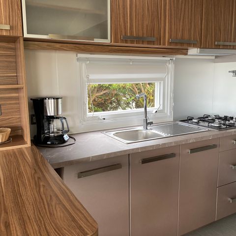 MOBILHOME 4 personnes -  2 chambres - terrasse couverte - Prestige