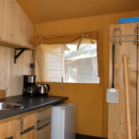 Tente en toile et en bois 4 personnes - Confort