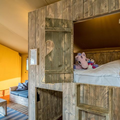 TENTE TOILE ET BOIS 7 personnes - Lodge de glamping