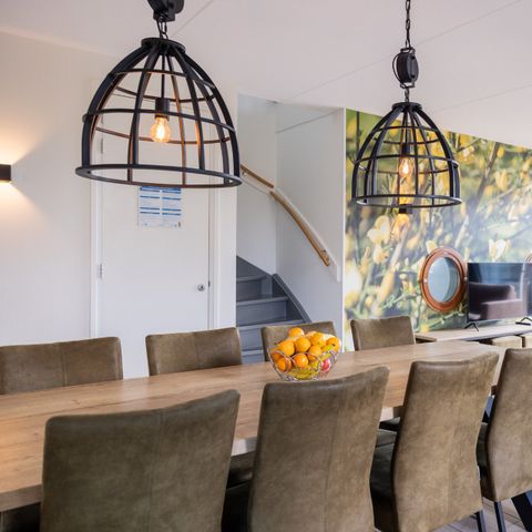 Hébergement pour groupe 12 personnes - Ferme familiale avec piscine intérieure privée et sauna