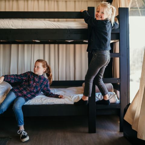 Tente en toile et en bois 4 personnes - Cocoon