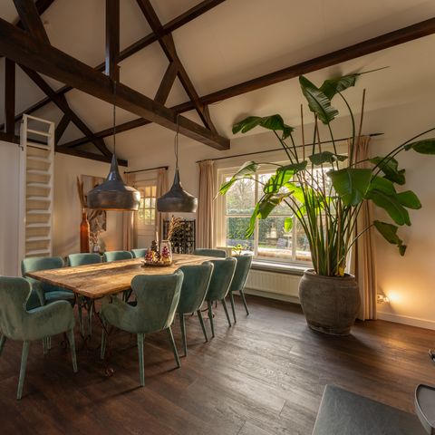 MAISON 12 personnes - Maison de campagne de luxe avec jacuzzi et sauna