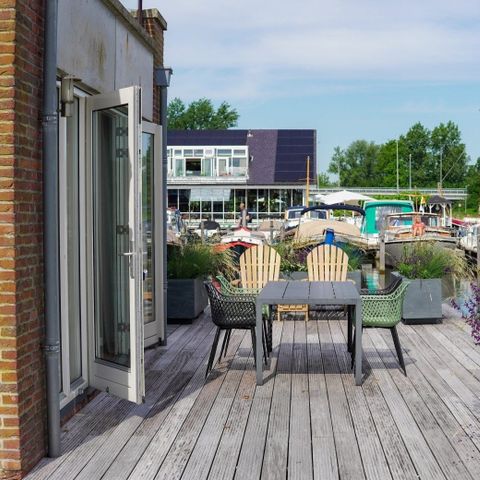 Lodge 4 personnes - Waterlodge Uitgeest au bord du lac