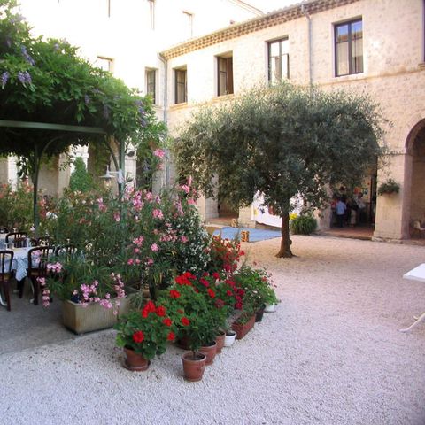 Résidence de Vacances Le Cloître des Dominicains - Camping Drome - Image N°2