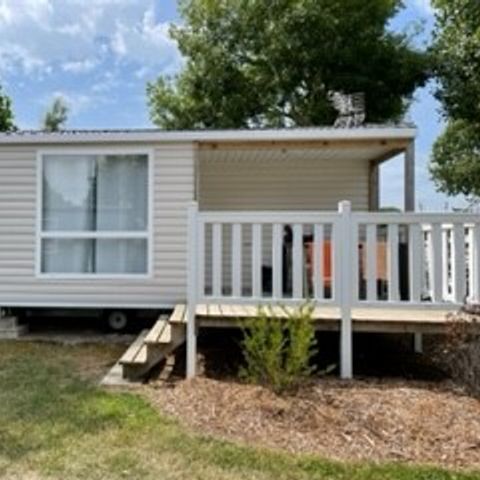 Mobilhome 4 personnes - LOISIRS CONFORT 2ch - 20m² - Terrasse Intégrée 4 pers