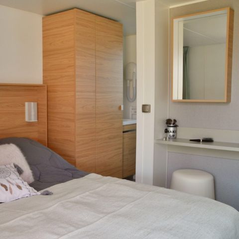 MOBILHOME 4 personnes - Cottage Premium - 2 chambres - 2 salles de bains - Draps, serviettes, plancha, forfait ménage inclus