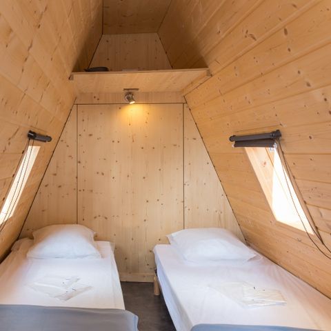 HÉBERGEMENT INSOLITE 2 personnes - Cabane Cabadienne - Sans sanitaires