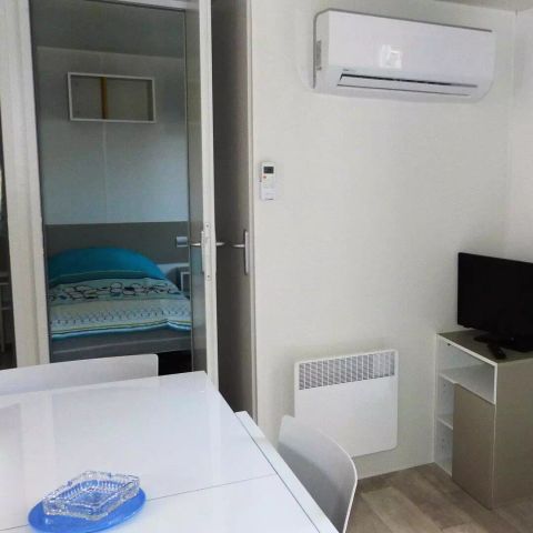 MOBILHOME 8 personnes - Texas Standard 4 Pièces 6/8 Personnes Climatisé + TV
