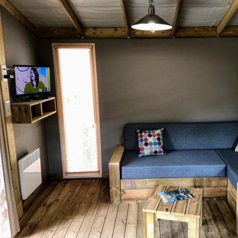 LODGE 4 personnes - Sweetflower 2ch -SPA-TV-plancha-terrasse couverte- 32m² | PREMIUM