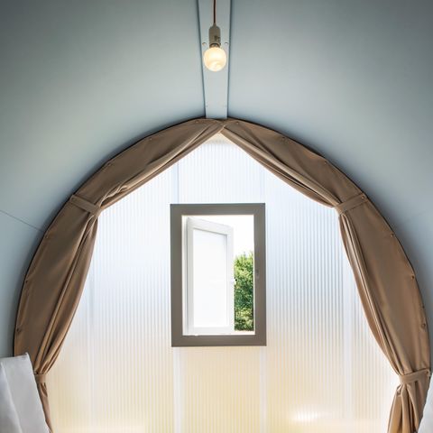 Tente 4 personnes - Coco Sweet - 2 chambres-sans - Sanitaires - INSOLITE - 16m² terrasse couverte - Sans - TV
