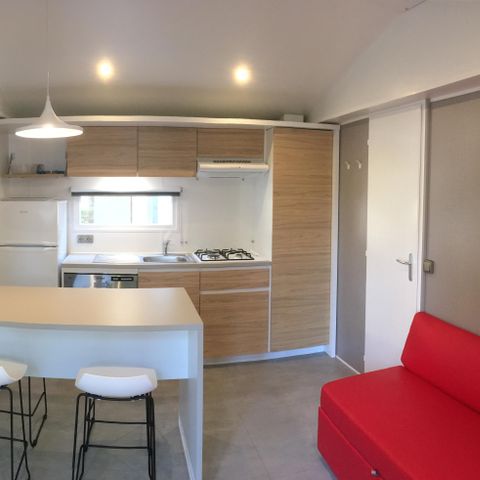 MOBILHOME 5 personnes - Premium PLUS 2ch-CLIM- 2 SDB-TV-LV-plancha-terrasse couverte-33m² | PREMIUM