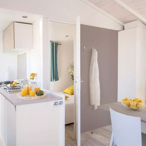 MOBILHOME 6 personnes - Mobil home 4/6 personnes  (env. 26m²)