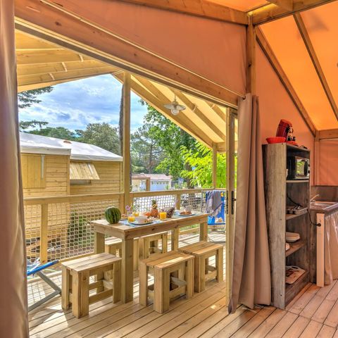 Lodge 5 personnes - Cosyflower - 2 chambres - -TV-plancha-terrasse couverte-28m² - CONFORT
