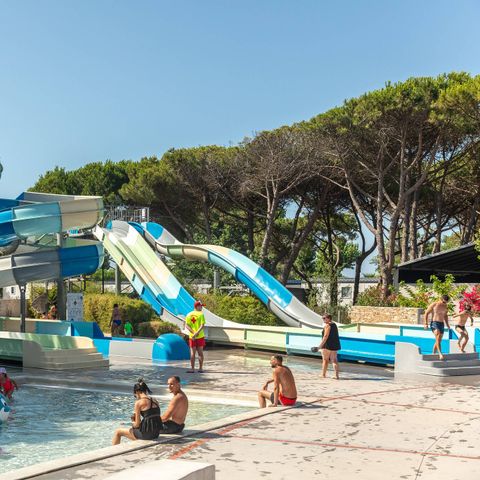 Camping Le Castellas - Hérault - Image N°2