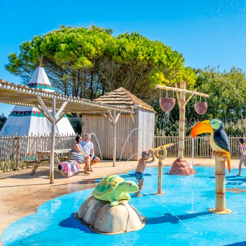 Camping Paradis A La Corniche - Charente-Maritime - Image N°2