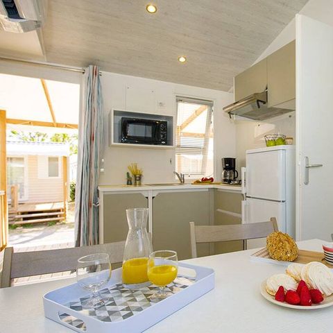 MOBILHOME 4 personnes - Classic | 2 Ch. | 4 Pers. | Terrasse surélevée | 1 SDB | Clim