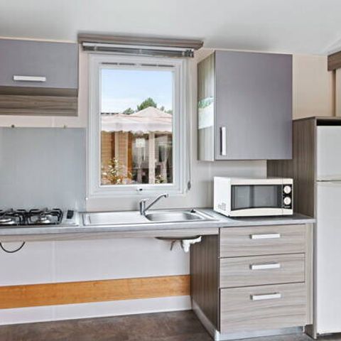 MOBILHOME 4 personnes - Mobil-home PMR | Comfort | 2 Ch. | 4 Pers. | Terrasse surélevée | Clim.