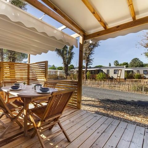 MOBILHOME 5 personnes - PREMIUM - 2 chambres avec climatisation +TV+ Plancha à gaz + 2 SDB 