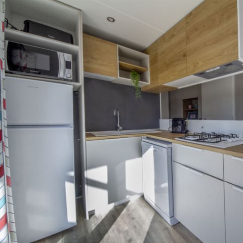MOBILHOME 7 personnes - PREMIUM - 3 chambres avec climatisation +TV+ Plancha à gaz + 2 SDB 