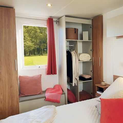 MOBILHOME 6 personnes - 2 chambres (avec clim + TV) en arrivée le samedi