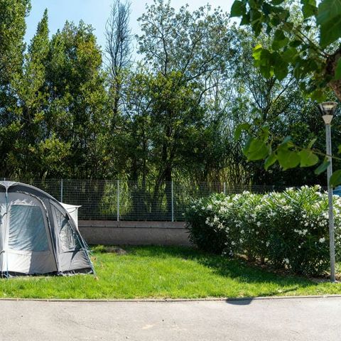 Emplacement - avec électricité
