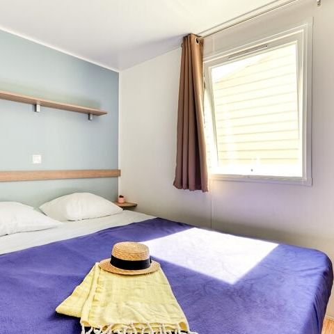 MOBILHOME 10 personnes - Family 4 chambres, MER, Climatisation, TV, lave vaisselle