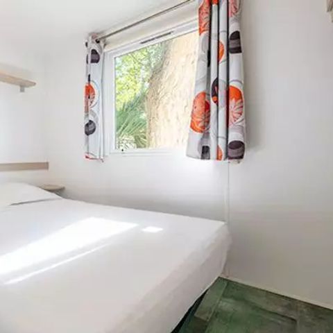 MOBILHOME 4 personnes - Classic | 2 Ch. | 4 Pers. | Terrasse surélevée | Clim. par Homair