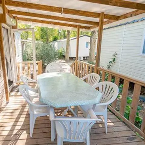 MOBILHOME 4 personnes - Classic | 2 Ch. | 4 Pers. | Terrasse surélevée | Clim. par Homair