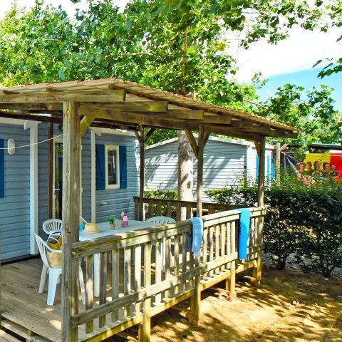 MOBILHOME 8 personnes - 4 Pièces 6/8 Personnes Climatisé + TV