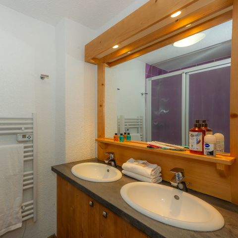 APPARTEMENT 9 personnes - G/321_4 PIECES 8/9 PERSONNES