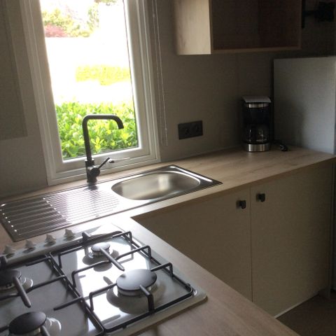 MOBILHOME 6 personnes - 6 pers 3 chambres Terrasse semi couverte 8 .80 m x 3.70 m 6 Lave-vaisselle et Tv incluse