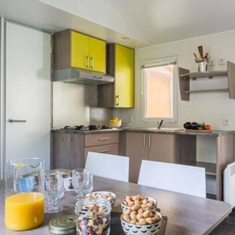 MOBILHOME 6 personnes - Mobil-home | Comfort | 2 Ch. | 4/6 Pers. | Terrasse surélevée non couverte | 1 SDB | TV