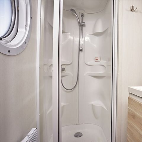MOBILHOME 6 personnes - Premium Azure | 3 Ch. | 6 Pers. | Terrasse surélevée | Clim.