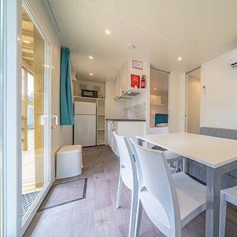 MOBILHOME 4 personnes - Mobil-home | Premium | 2 Ch. | 4 Pers. | Terrasse surélevée | Clim. | TV
