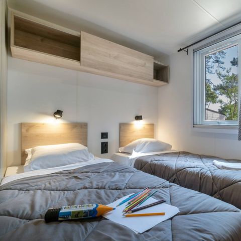 MOBILHOME 6 personnes - Mobil-home | Comfort | 3 Ch. | 6 Pers. | Terrasse couverte | 1 SDB | Clim.