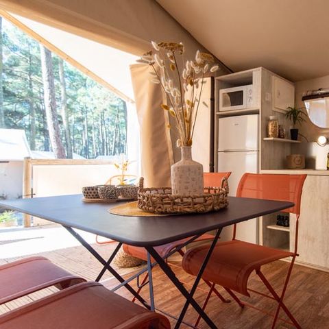 Tente en toile et en bois 4 personnes - Lodge Maasai