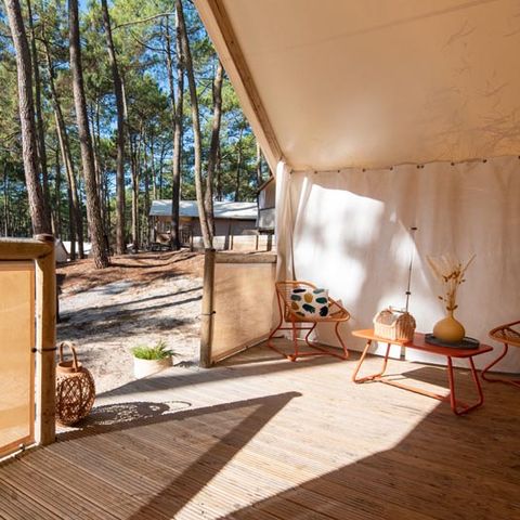 Tente en toile et en bois 4 personnes - Lodge Maasai