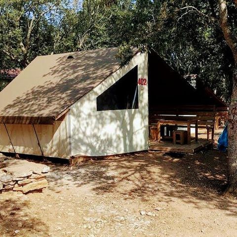 BUNGALOW TOILÉ 4 personnes - Sans sanitaires