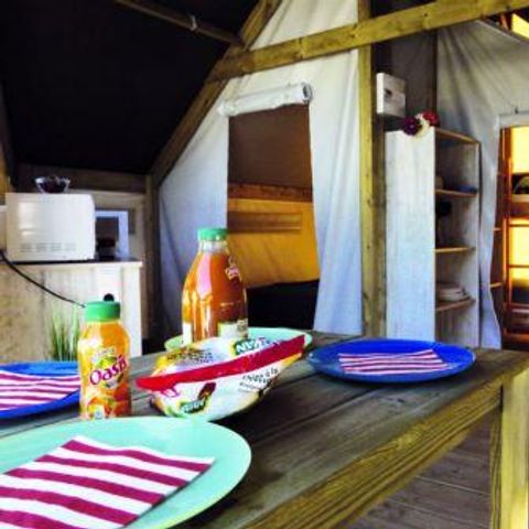 BUNGALOW TOILÉ 4 personnes - Sans sanitaires
