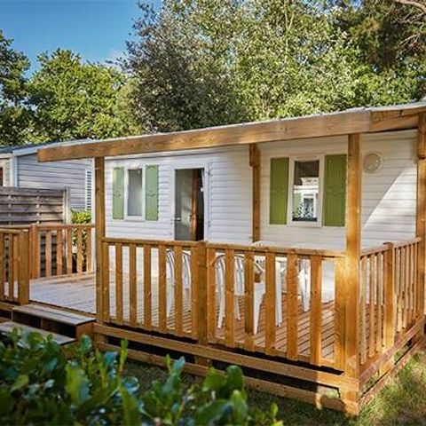 MOBILHOME 2 personnes - Mobil-home | Classic | 1 Ch. | 2 Pers. | Terrasse surélevée | 1 SDB | TV