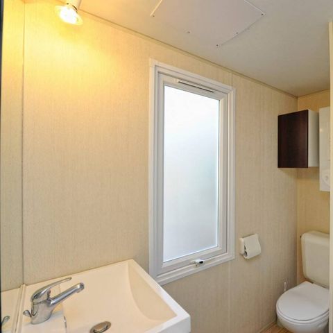 MOBILHOME 2 personnes - Mobil-home | Classic | 1 Ch. | 2 Pers. | Terrasse surélevée | 1 SDB | TV