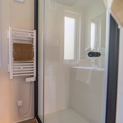 MOBILHOME 4 personnes - PREMIUM JACUZZI