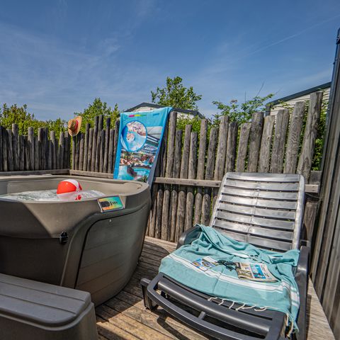 MOBILHOME 4 personnes - PREMIUM JACUZZI