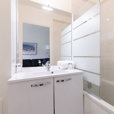 APPARTEMENT 4 personnes - G/282_2 PIECES 4 PERS. CÔTÉ ROUTE