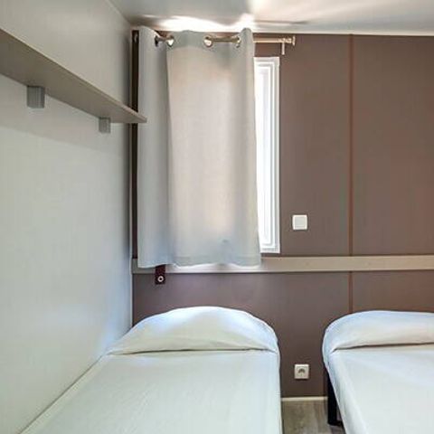 MOBILHOME 6 personnes - Mobil-home | Comfort | 2 Ch. | 4/6 Pers. | Terrasse surélevée