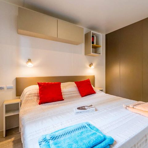 MOBILHOME 6 personnes - Mobil-home | Premium | 3 Ch. | 6 Pers. | Terrasse surélevée | 1 SDB | Clim. |