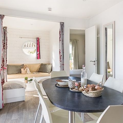 MOBILHOME 6 personnes - Comfort | 3 Ch. | 6 Pers. | Terrasse surélevée | Clim. | TV