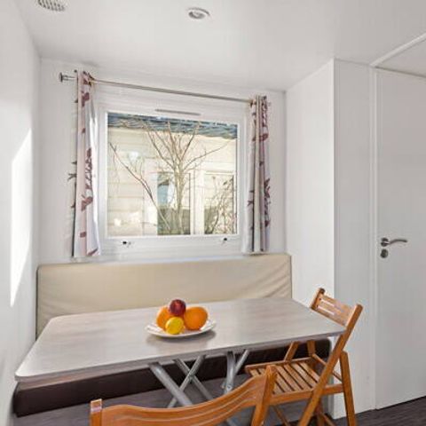 MOBILHOME 4 personnes - Mobil-home | Comfort | 2 Ch. | 4 Pers. | Terrasse surélevée | Clim.